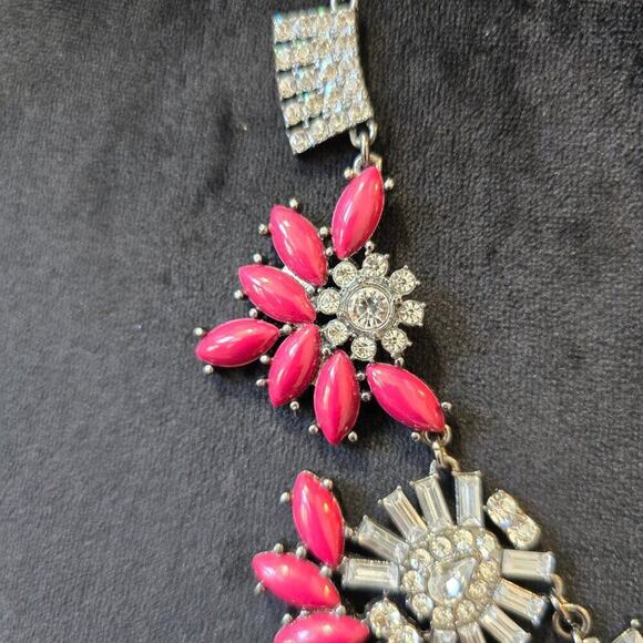 Womens Pink Rhinestone Flower Shaped Silver Tone Chain Necklace with Lobster Cla - Picture 5 of 7